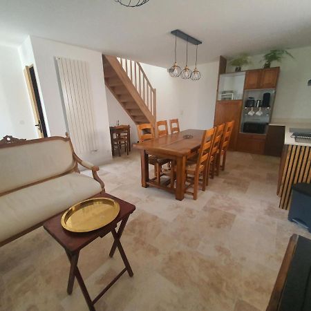 Villa La Cle Des Champs à Videlles Extérieur photo